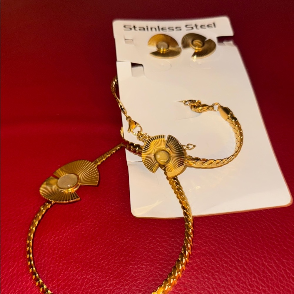 Gold Stainless Steel Jewelry Set
